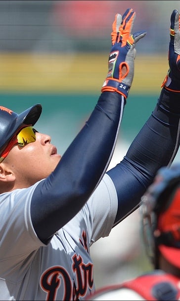Cabrera homers twice, unbeaten Tigers top Indians 8-5
